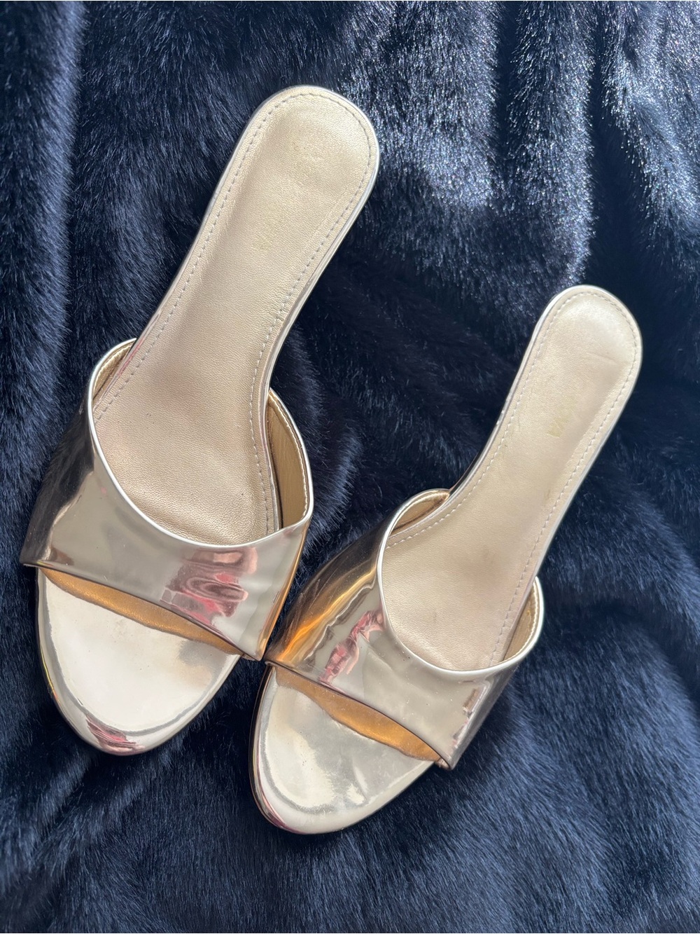 Fashion Nova Gold Kitten Heel Mules ✨ Size 8